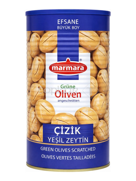 Marmara Grüne Oliven angeschnitten