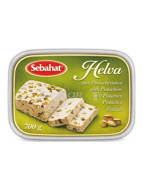 Sebahat Helva mit Pistazien